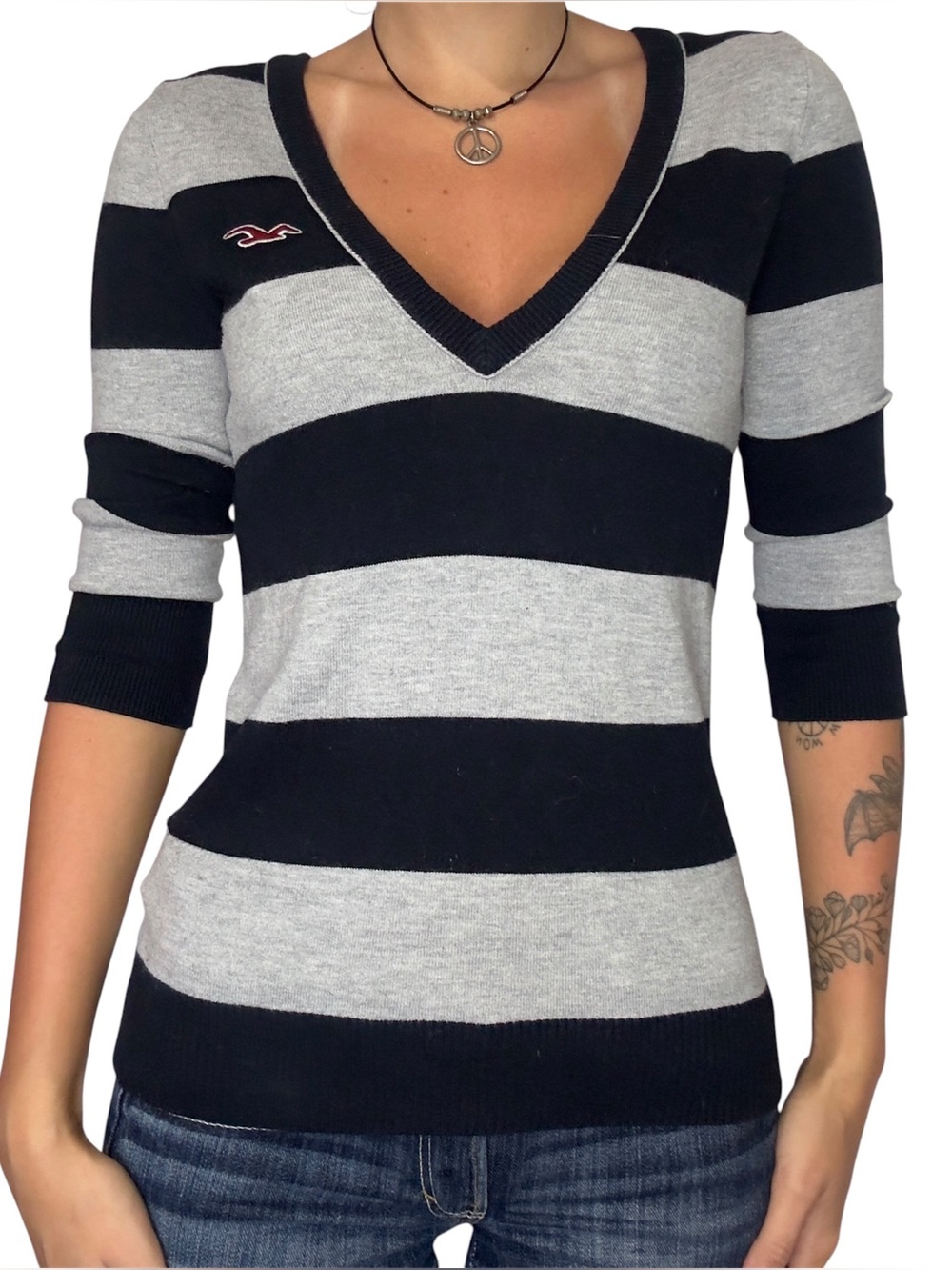 Y2K Hollister Striped V-Neck Sweater - Navy & Light Gray